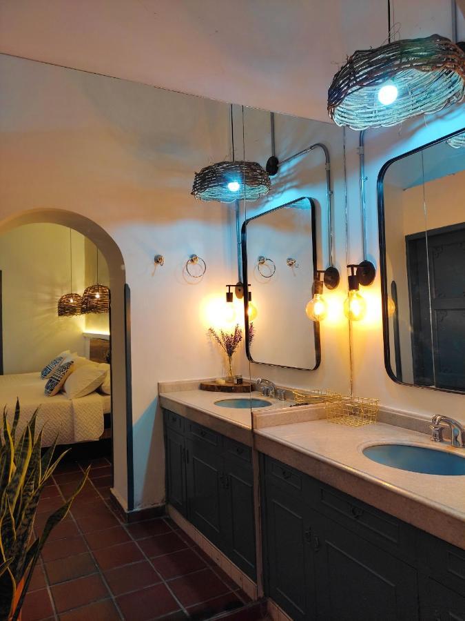 Trip Monkey Giron Hotel ภายนอก รูปภาพ