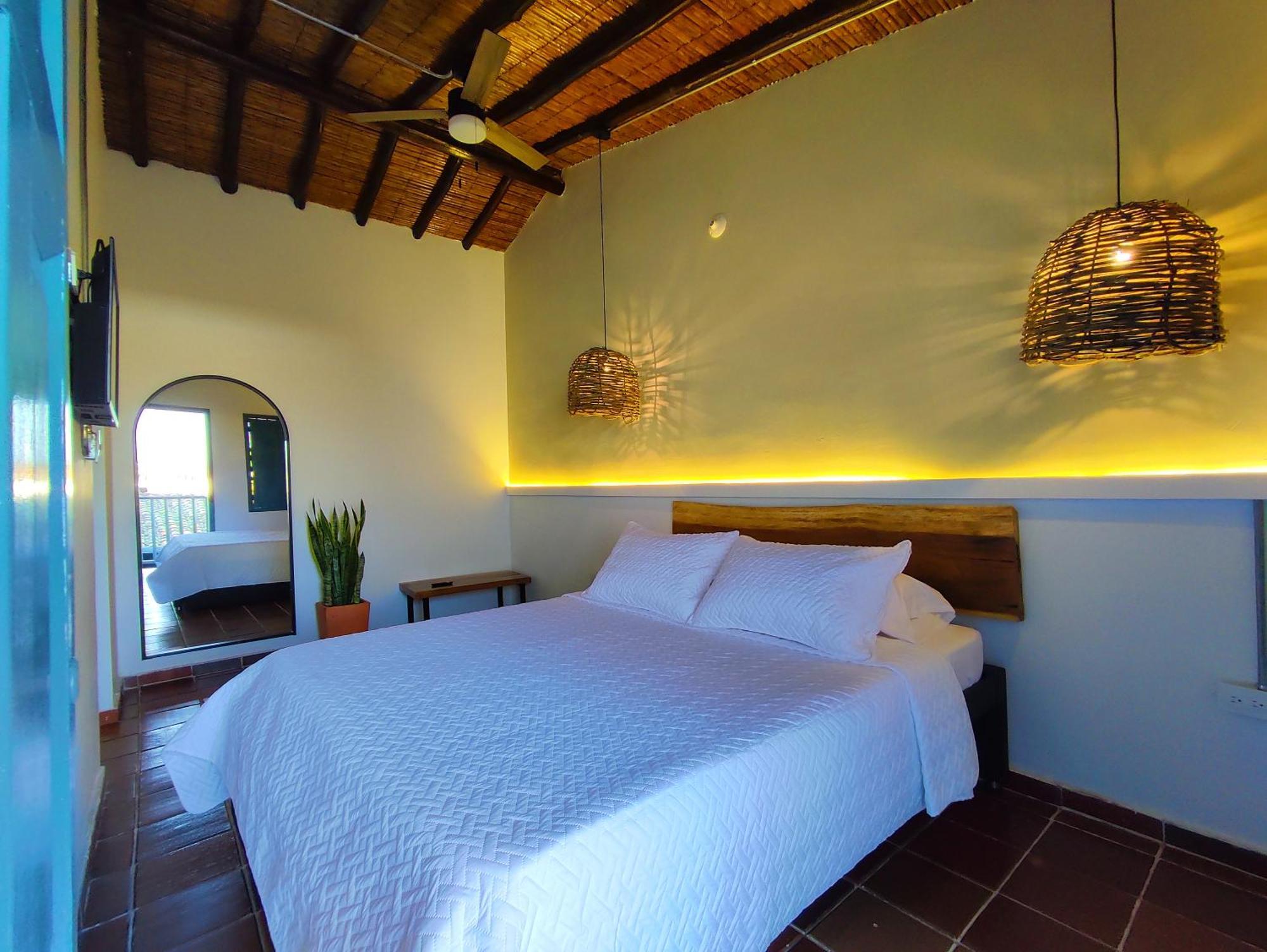 Trip Monkey Giron Hotel ห้อง รูปภาพ