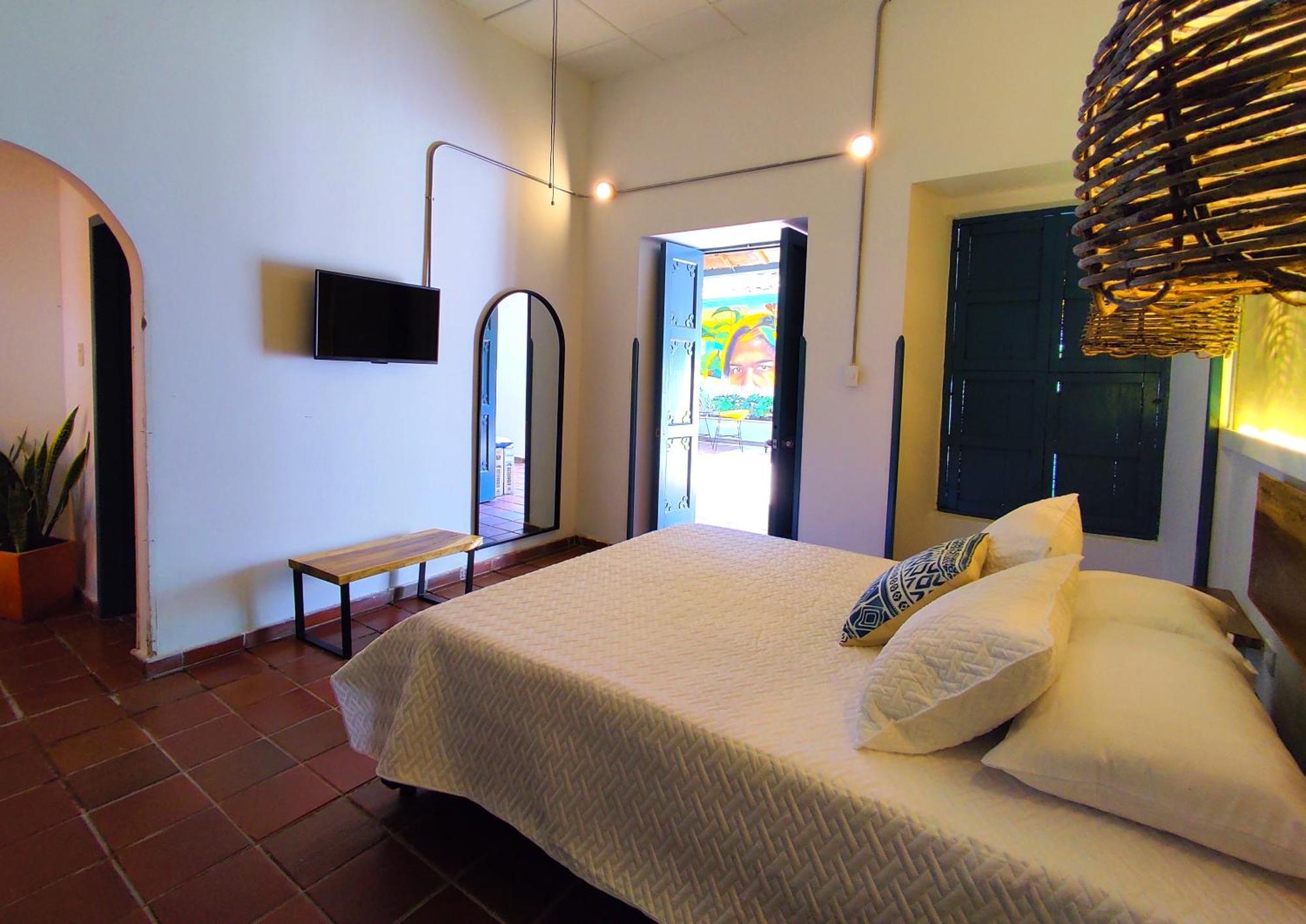 Trip Monkey Giron Hotel ห้อง รูปภาพ