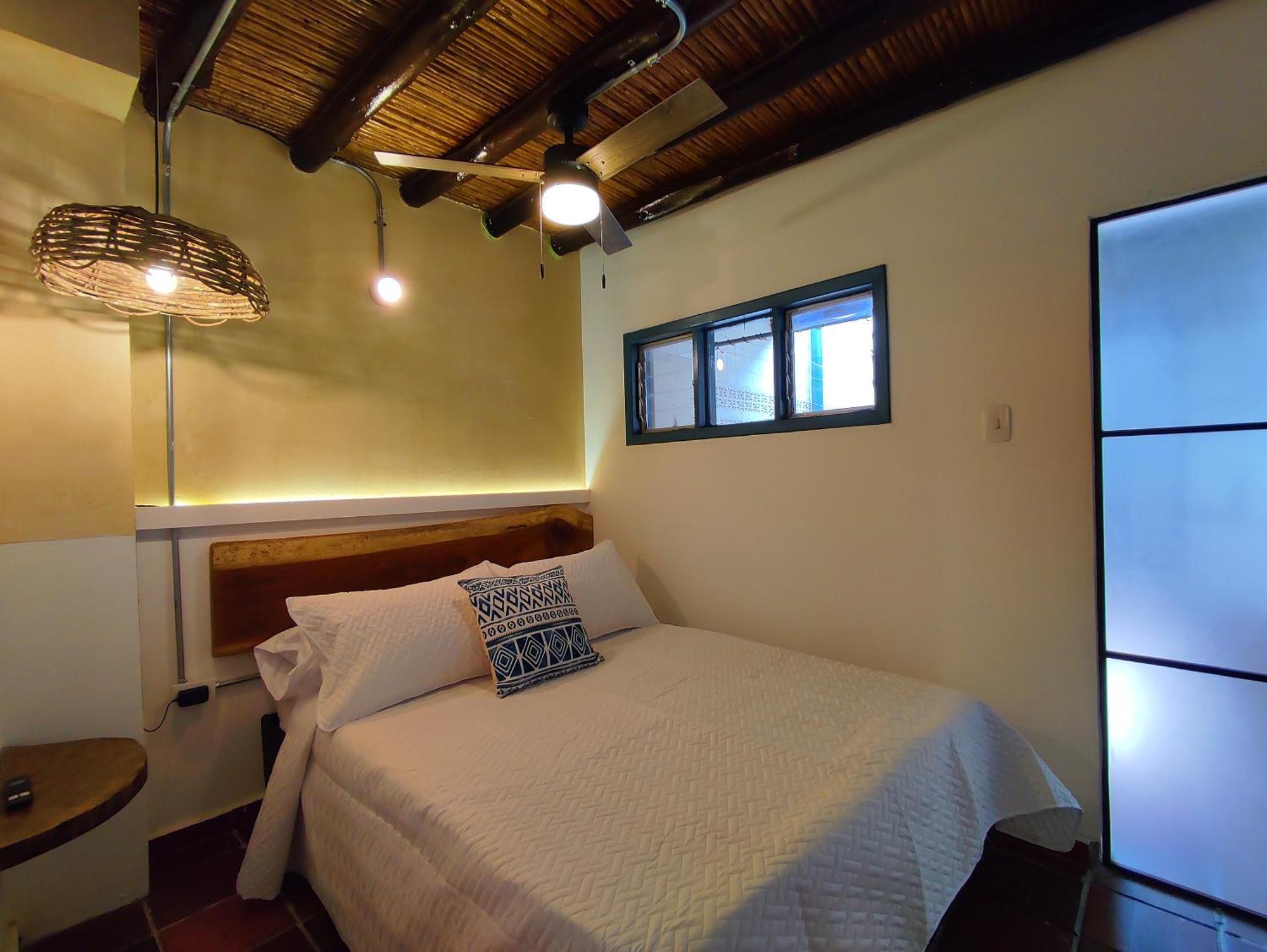 Trip Monkey Giron Hotel ห้อง รูปภาพ